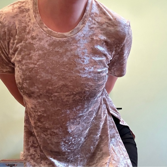 Fourteenth Place Velvet Look Long Top - Picture 8 of 9